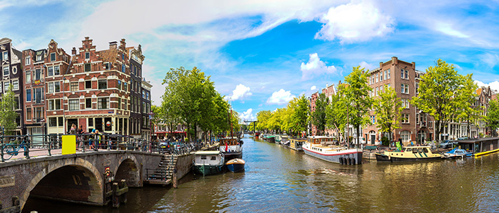 Amsterdam-Canal-725x310px