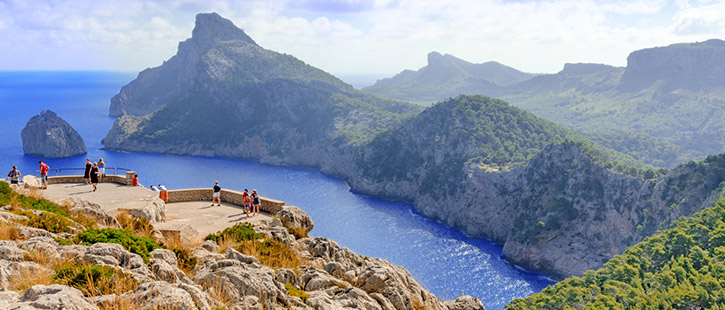 Mallorca-landscape-and-view-to-Cape-Formentor-725x310px