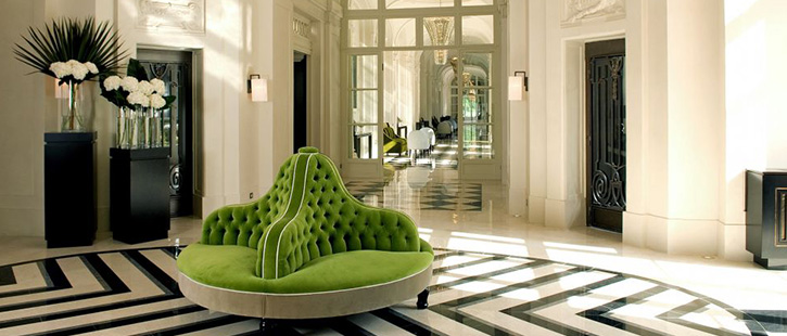 Trianon-Palace-Versailles,-A-Waldorf-Astoria-Hotel-725x310px