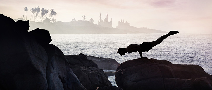Yoga-on-the-rock-725x310px